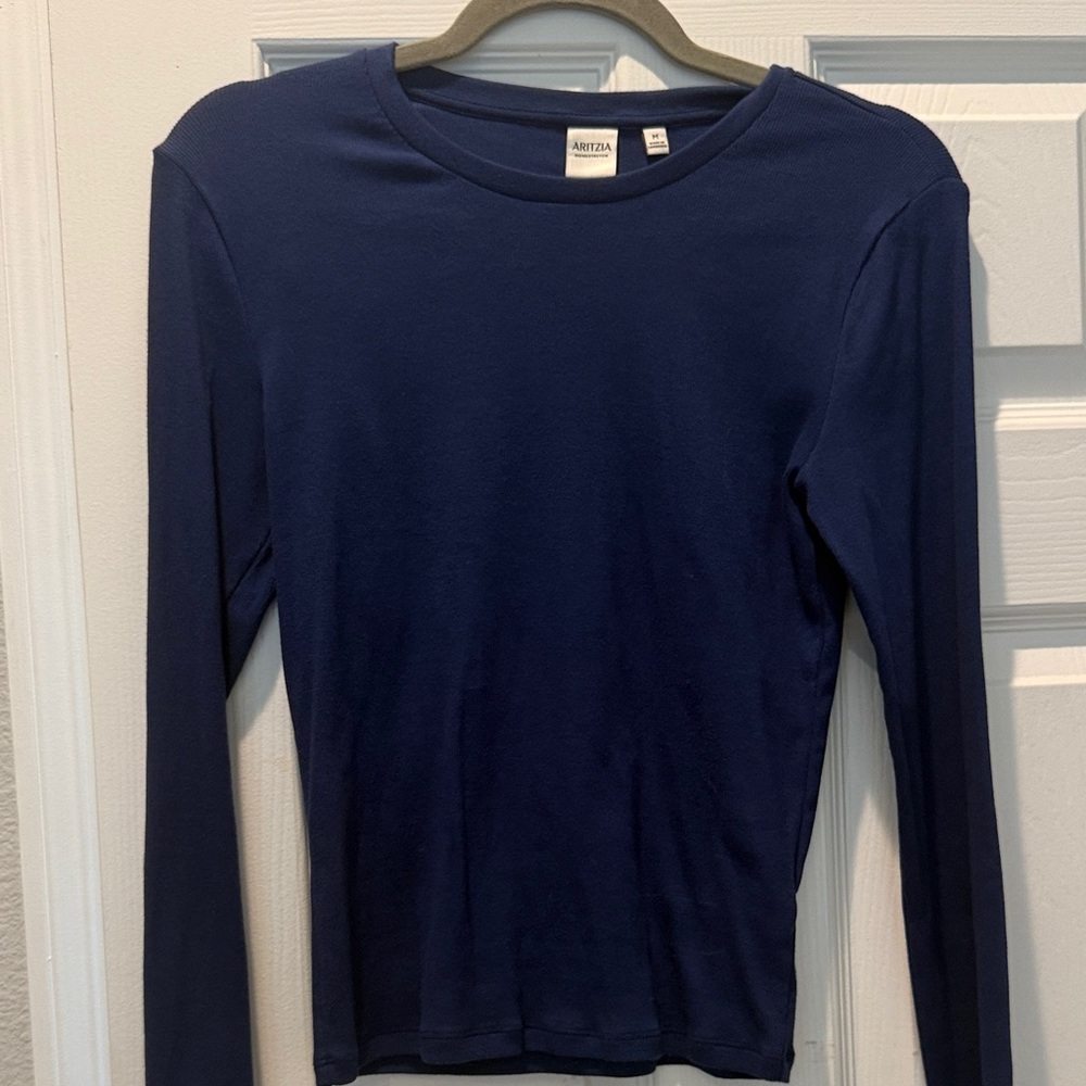 Aritzia home stretch long sleeve tee